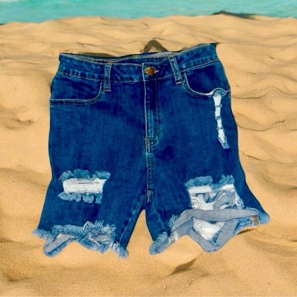 Fashion Nova Shorts Ripped Frayed Denim Baddies Streetwear Edgy Juniors 11 30” - Picture 2 of 16